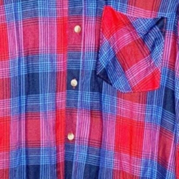 Aeropostale Red and Blue button up flannel shirt Medium NWOT - Picture 3 of 8